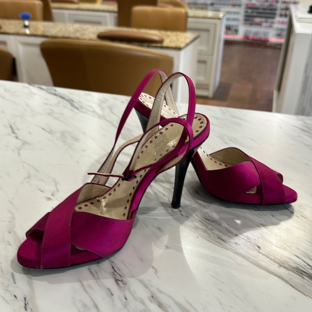 Look like brand new authentic